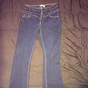 High waisted jeans